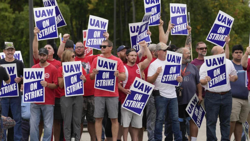 "UAW Union Members Overwhelmingly Approve Groundbreaking Labor Agreement with General Motors"