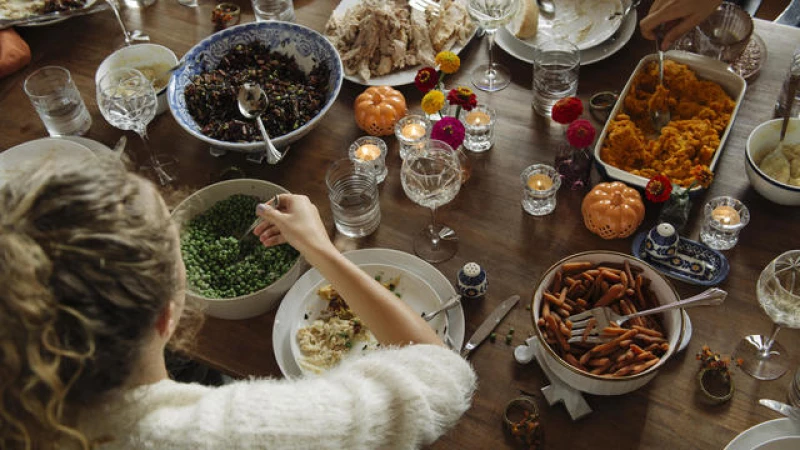 Thanksgiving Feast: Indulge and Savor, but Watch out for These Unhealthy Eating Habits