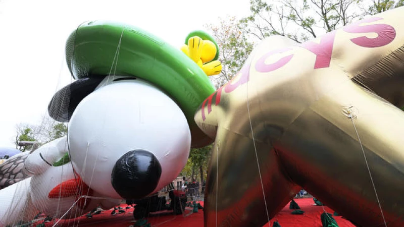 Get ready for the spectacular Macy's Thanksgiving Day Parade in the heart of NYC!