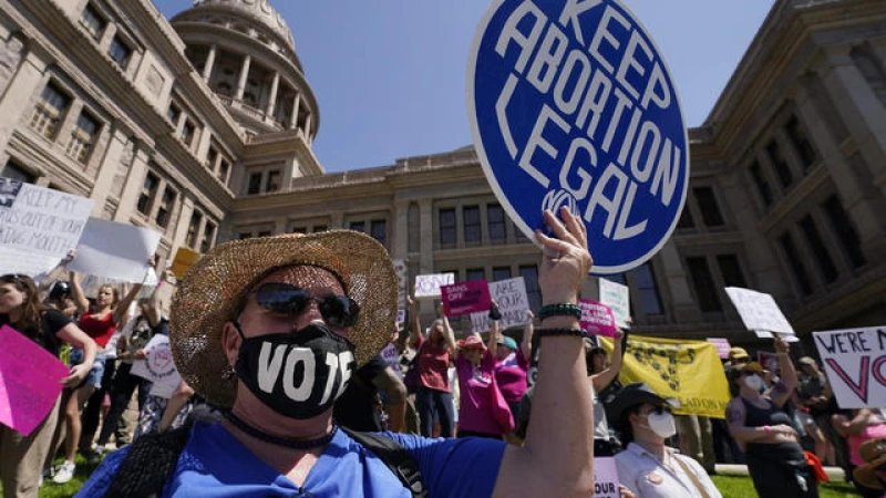 "Texas Court Puts a Temporary Stop to Groundbreaking Ruling Granting Woman's Right to Urgent Abortion"