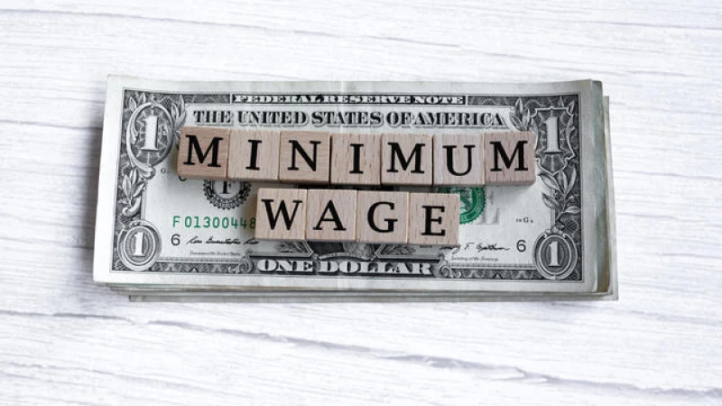 Discover which 25 U.S. states will skyrocket their minimum wage in 2024! Find out now!