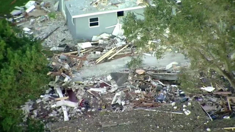 4 injured, including 2 children, in devastating Florida house explosion