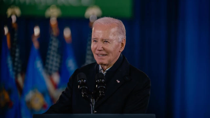 "Biden's Historic Move: Thousands Pardoned for Marijuana Offenses in D.C. and Federal Lands!"