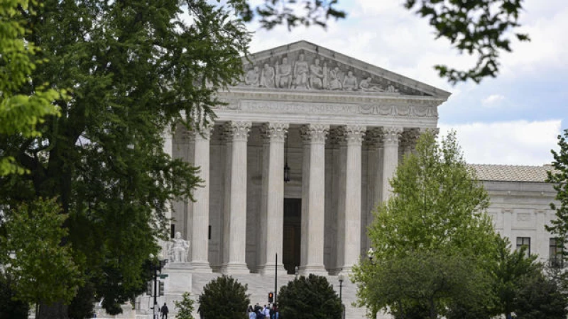 Supreme Court Tackles 2 Landmark Cases to Limit Federal Agencies' Dominance