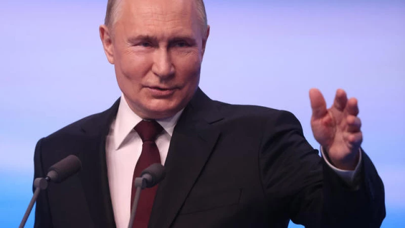 Putin Celebrates Near-Certain Election Triumph as Critics Refuse to Stay Silent