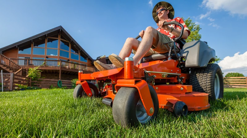 Essential Tips Before Purchasing a Zero-Turn Lawn Mower: What You Need to Know