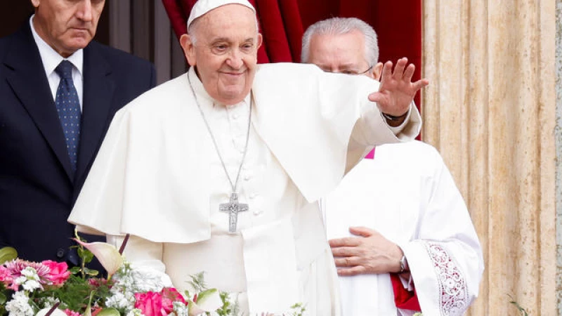 Pope Francis's Easter Message: "Peace Cannot Be Achieved Through Weapons"
