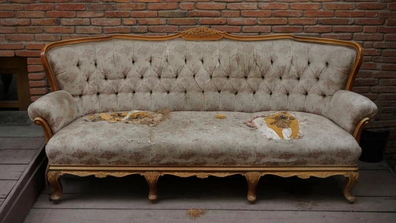 "Essential Factors to Keep in Mind Before Revamping Vintage Furniture"