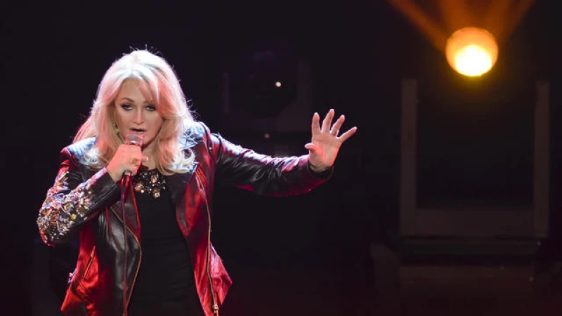 Bonnie Tyler's Iconic Hit Dominates Music Charts During Celestial Phenomenon