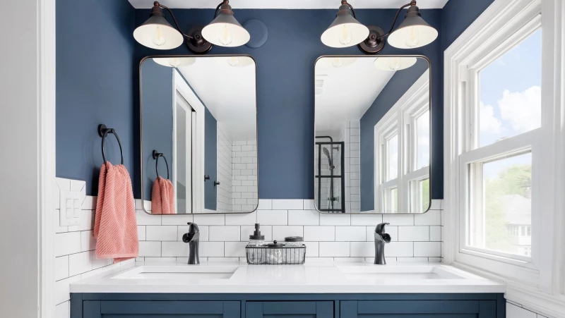 "Mastering Bathroom Lighting: Expert Tips for Choosing the Right Size Fixtures!"