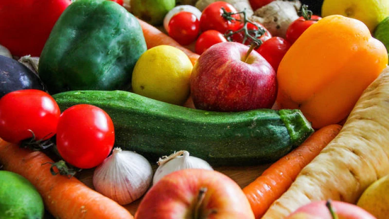 "Shocking Report: 20% of Fruits and Veggies at Risk Due to Pesticides, Warns Consumer Reports"