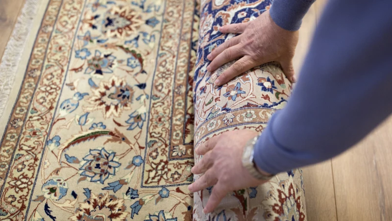 Discover the Hidden Gem at Estate Sales: A New Rug Could Be Your Ultimate Treasure!