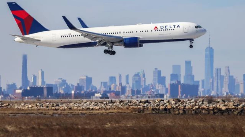 Delta Flight in NYC Loses Emergency Exit Slide Mid-Air - Shocking Incident Unfolds